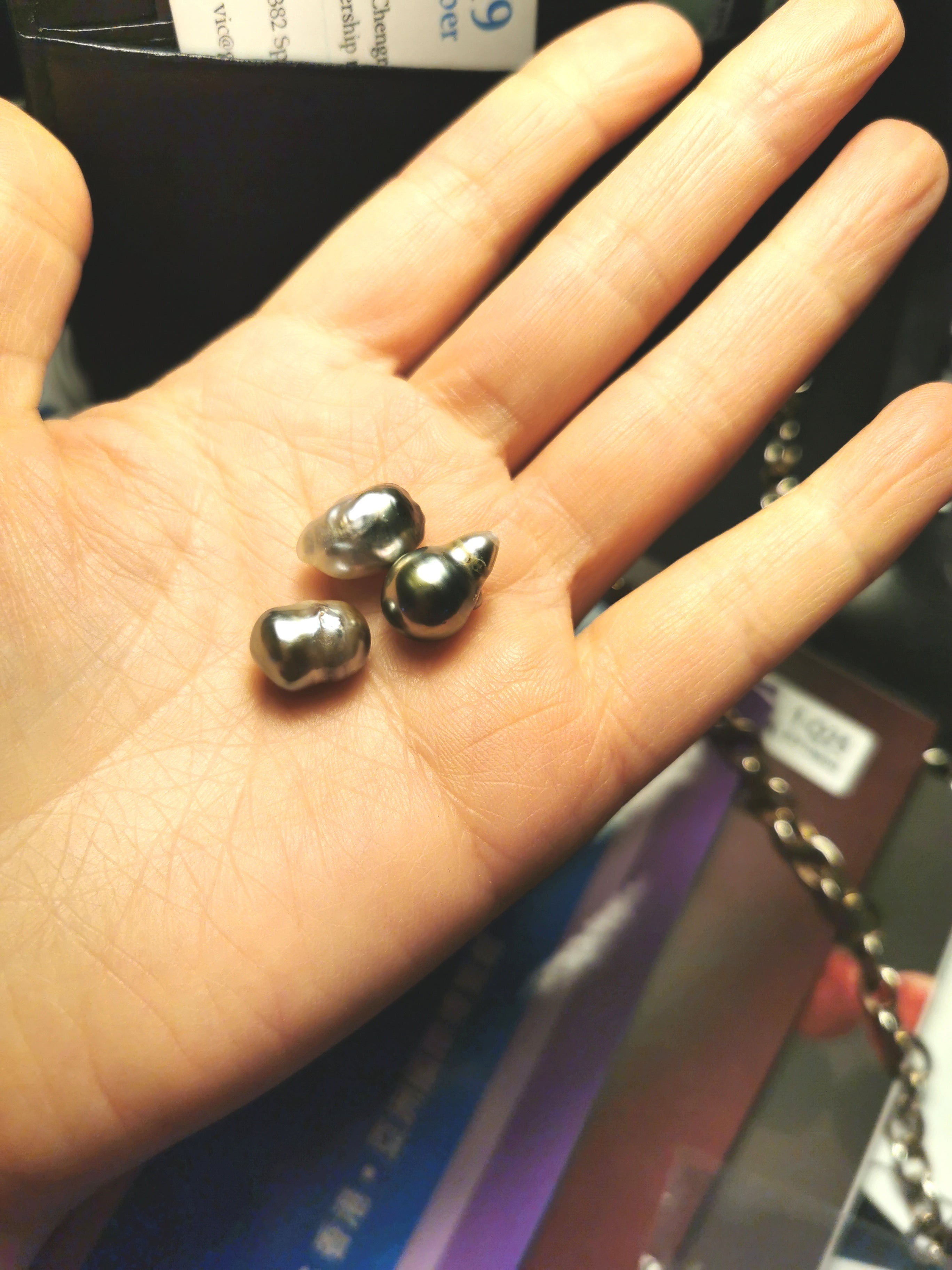 Cook Island genuine  baroque pearl