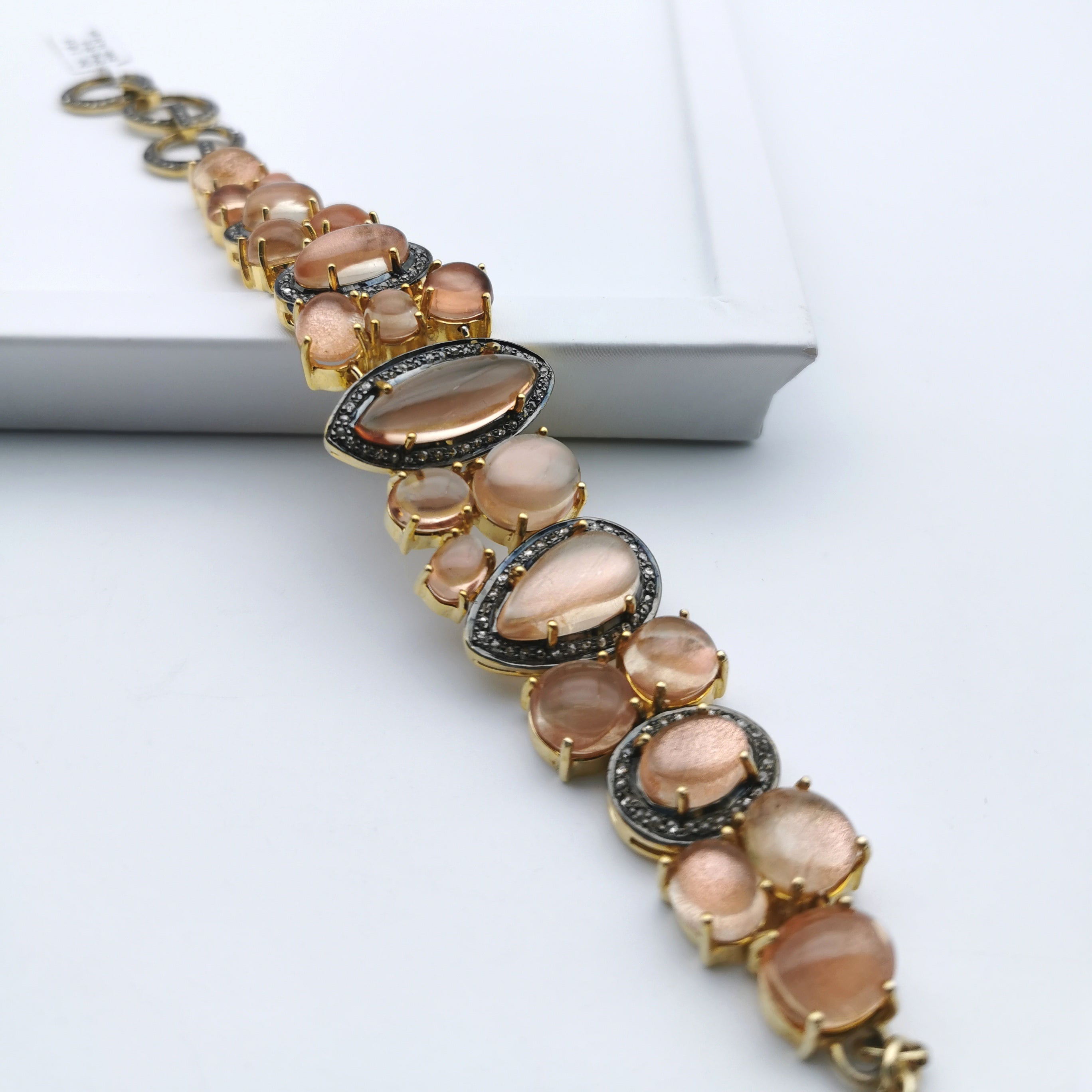 Sterling silver with nature sunstone bracelet
