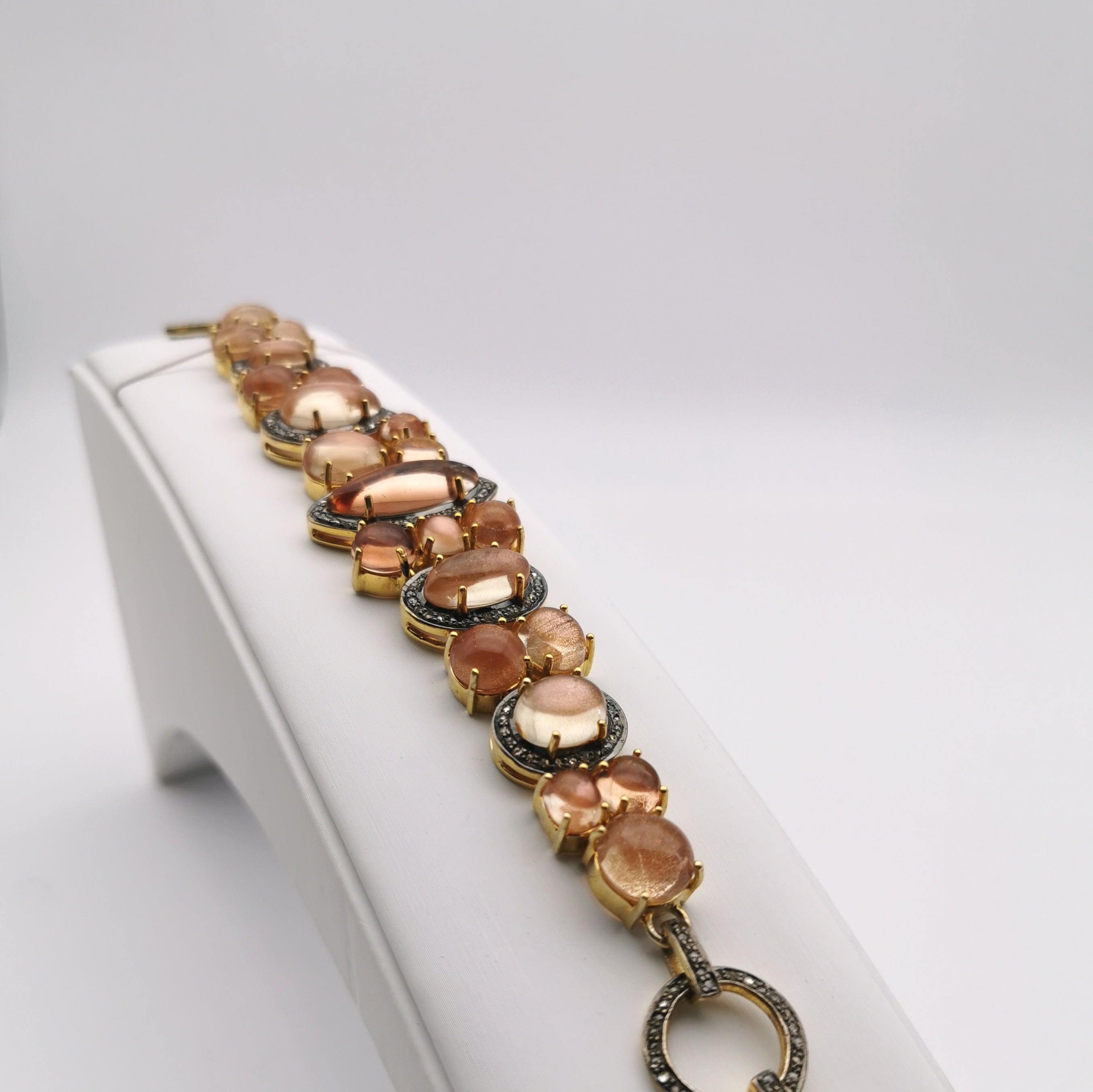 Sterling silver with nature sunstone bracelet