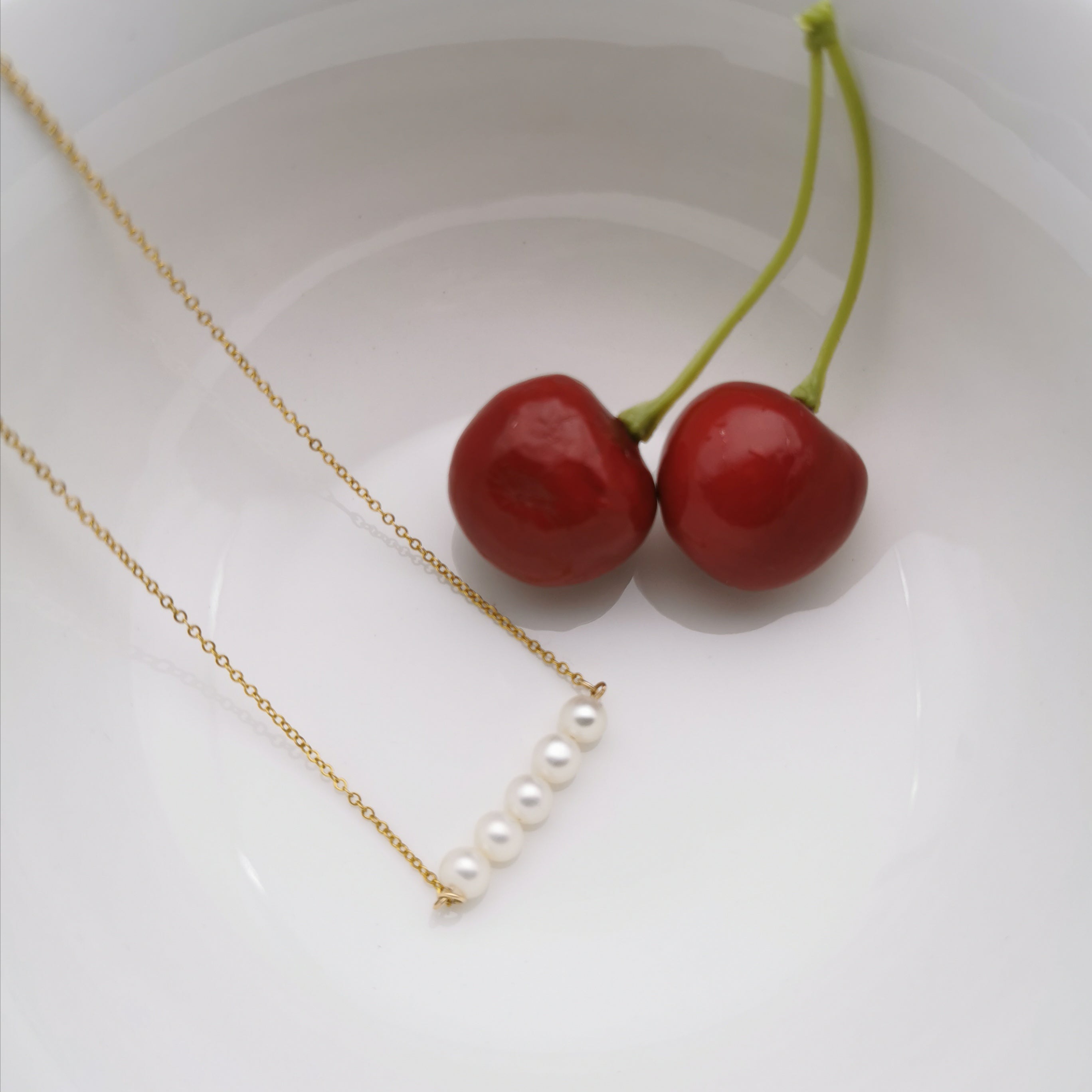 14ct gold filled chain with freshwater pearl necklace