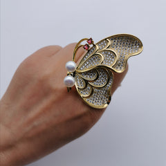 Butterfly freshwater pearl brooch