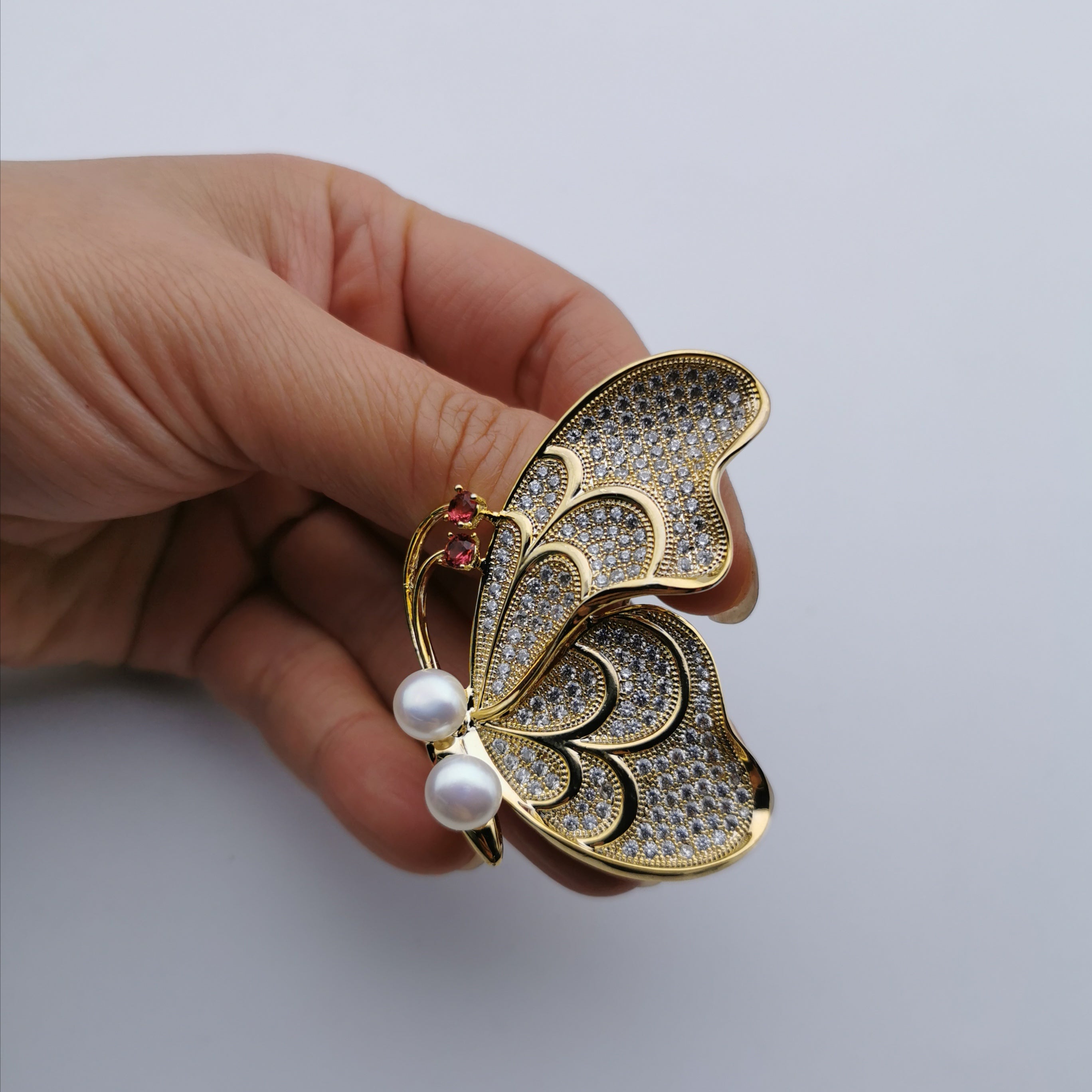 Butterfly freshwater pearl brooch