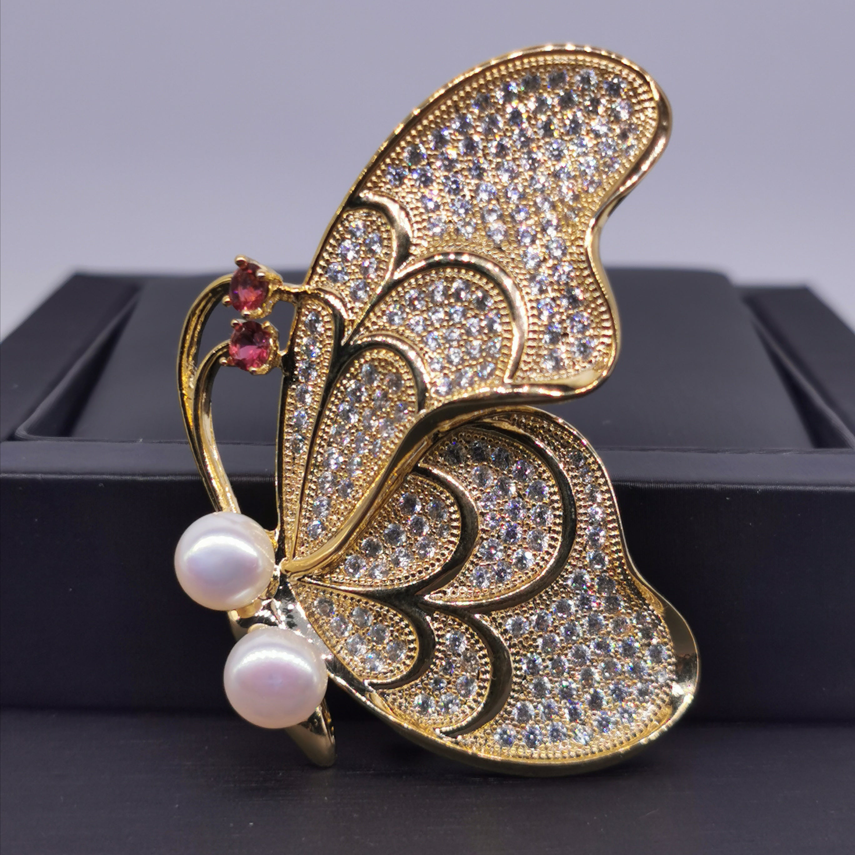 Butterfly freshwater pearl brooch