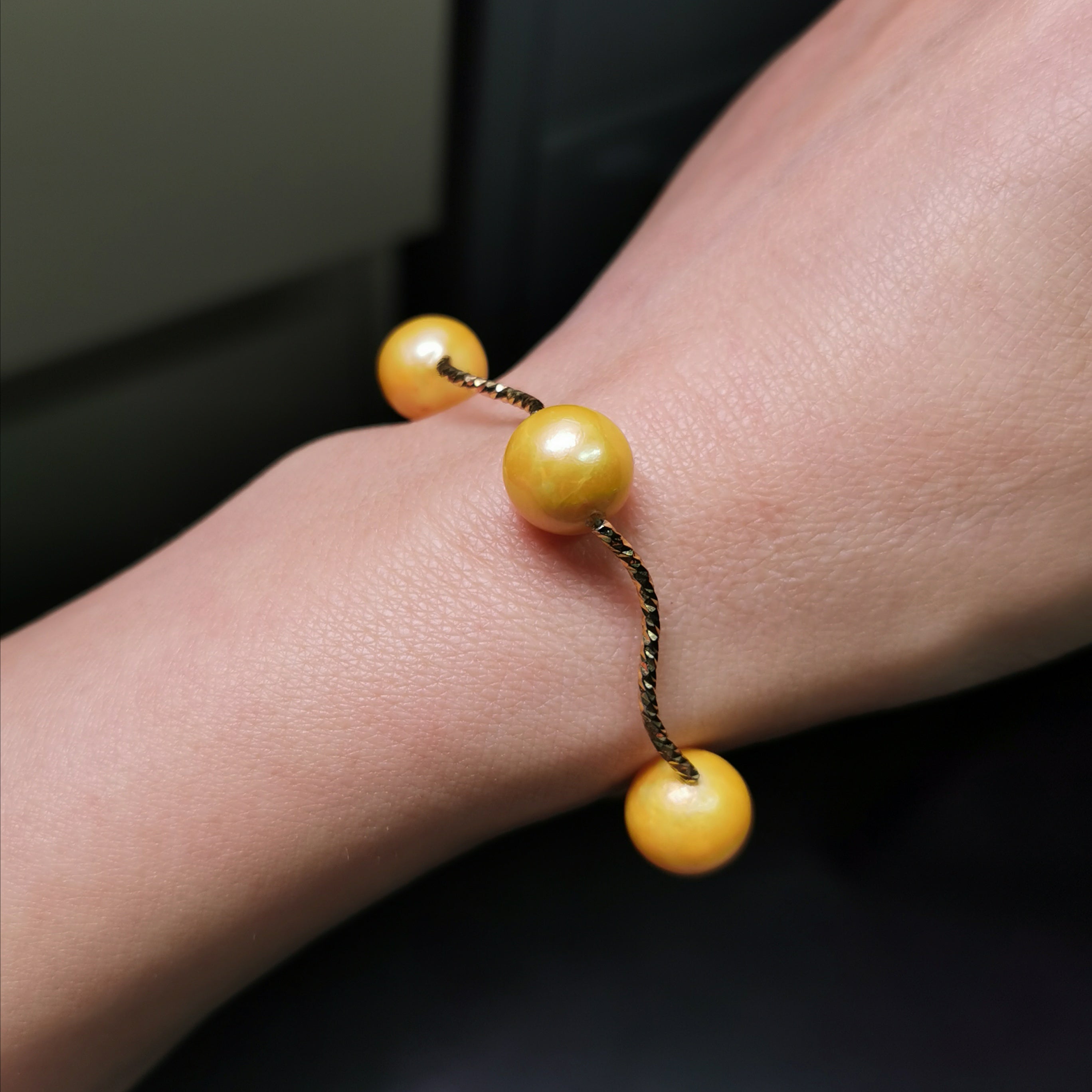 Sterling silver gold rhodium plated with gold colour freshwater pearl strech bracelet
