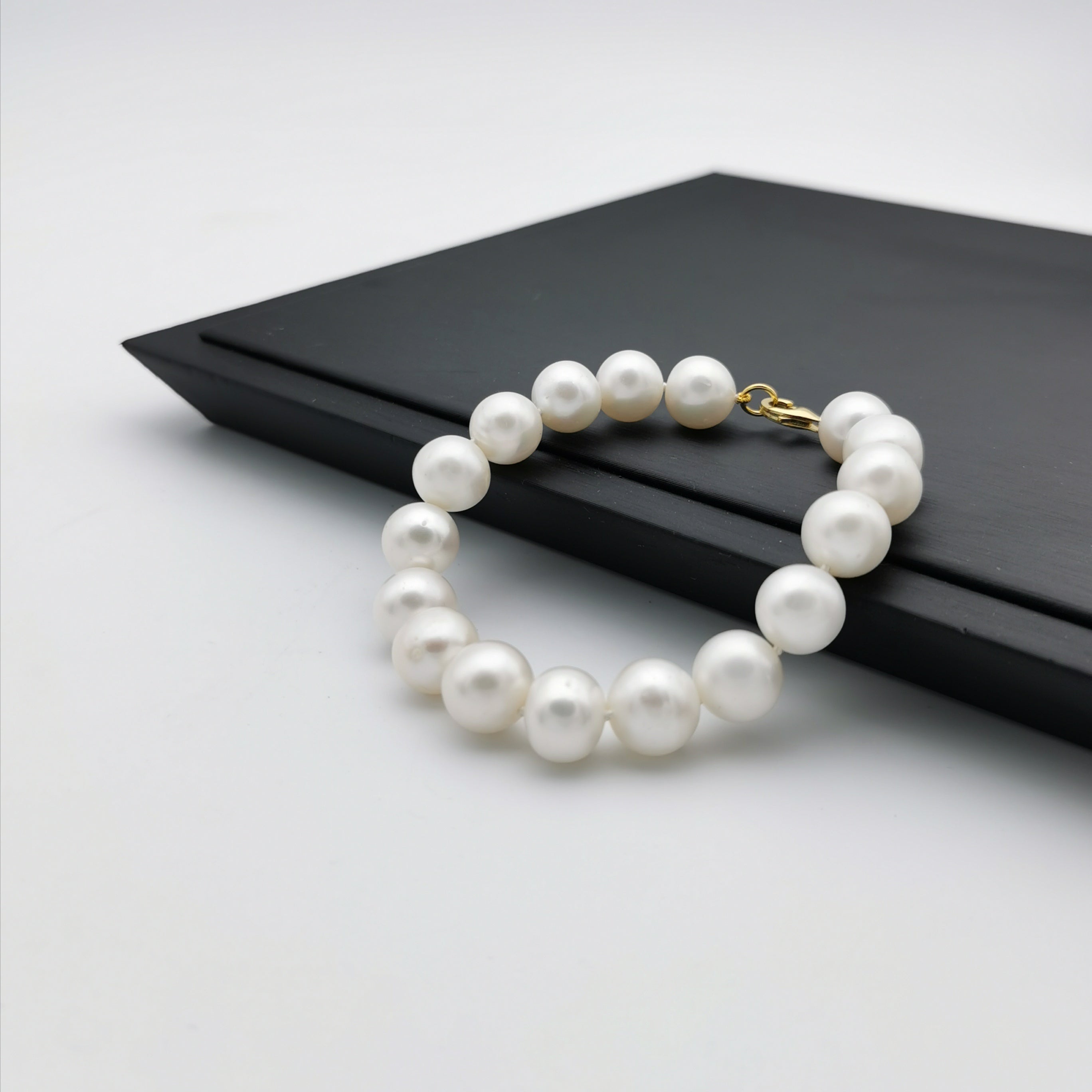 11mm freshwater pearl bracelet with sterling silver gold plated bracelet