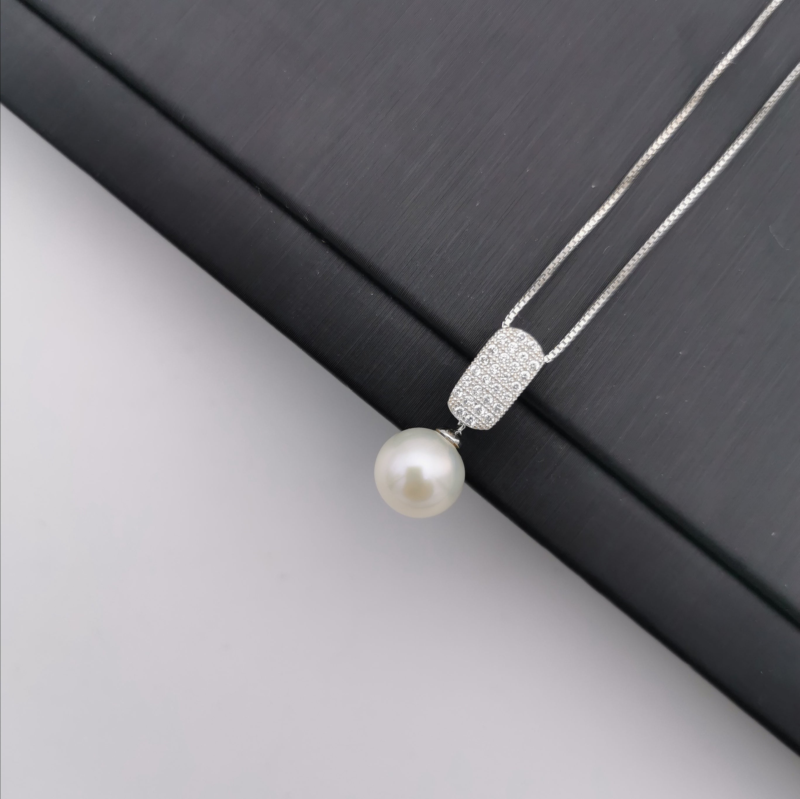 sterling silver Freshwater pearl necklace