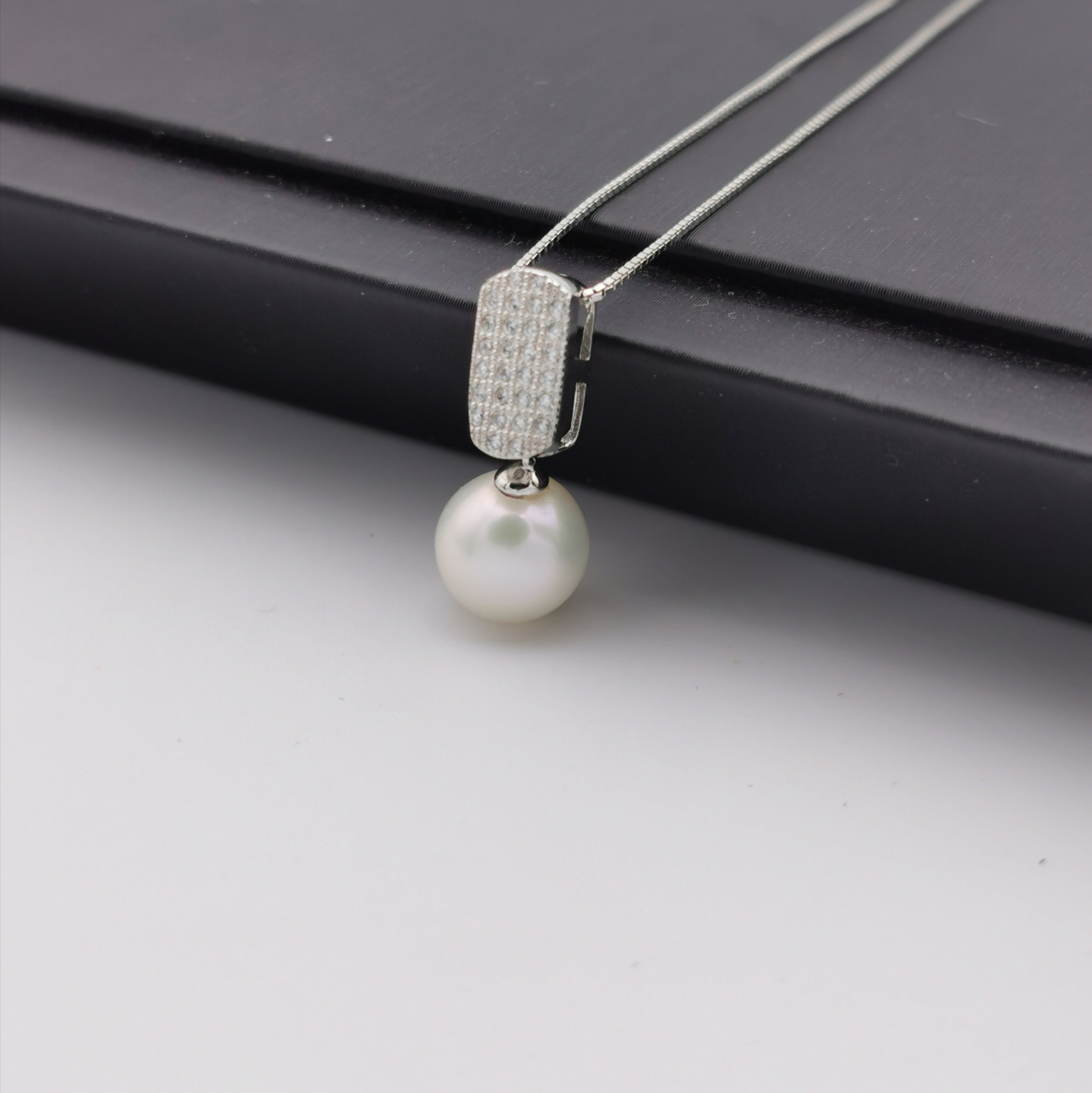 sterling silver Freshwater pearl necklace