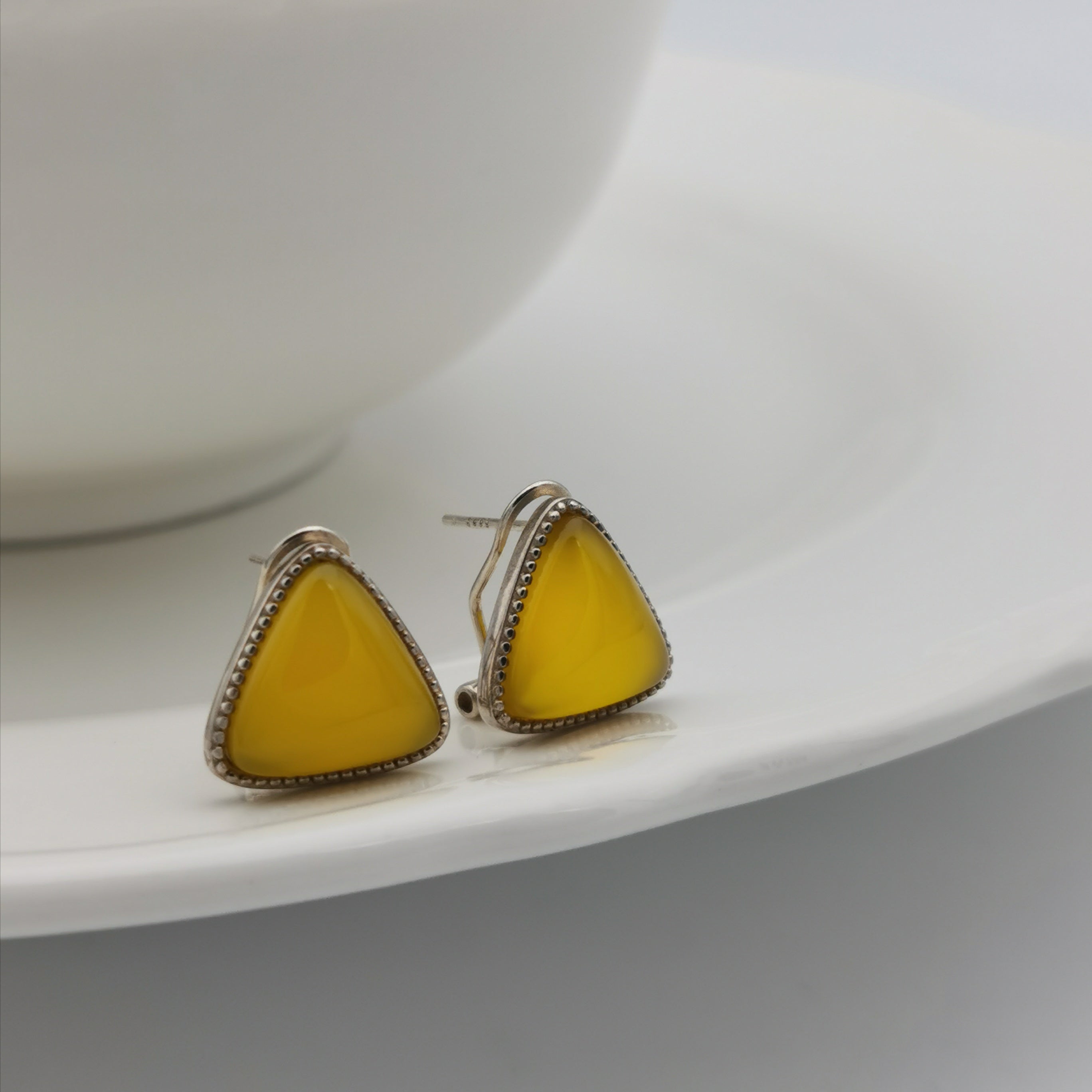 S925 yellow chalcedony stud earring