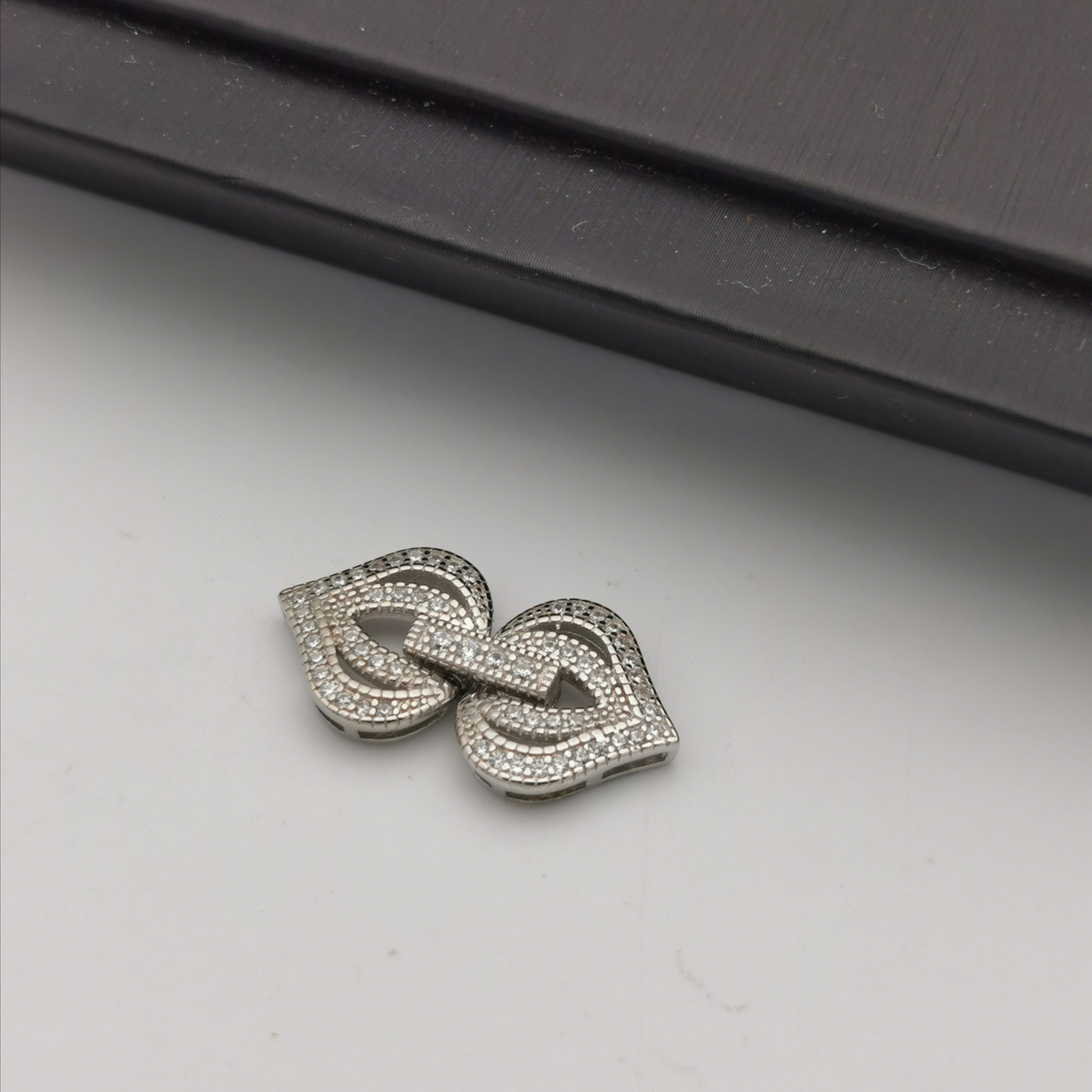 S925 sterling silver white rhodium plated vintage clasp