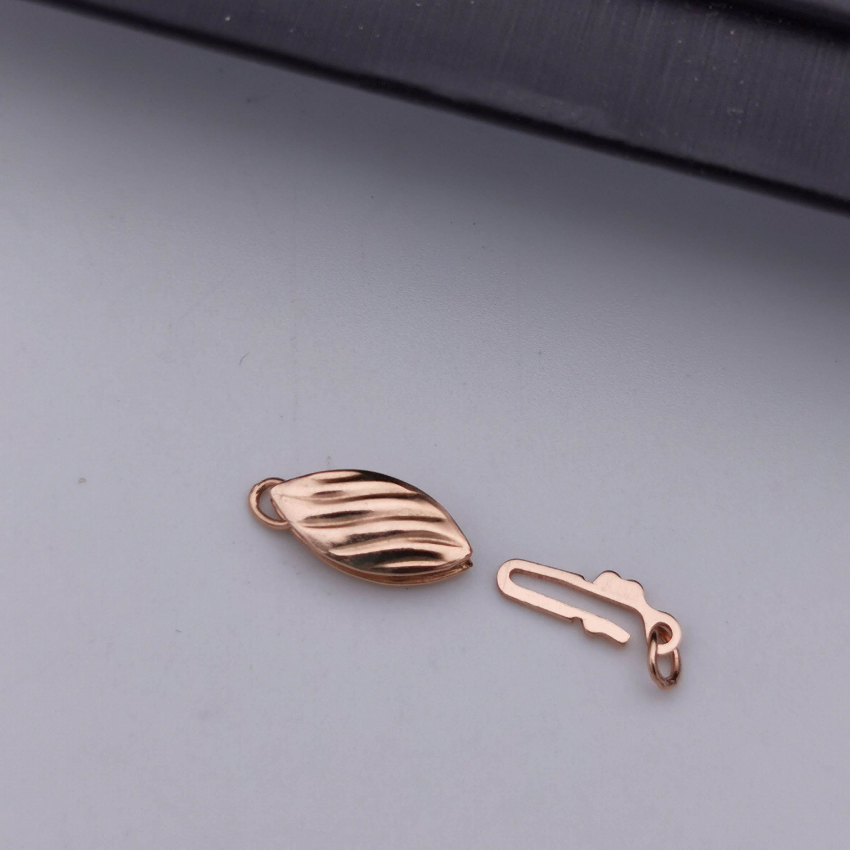 S925 sterling silver Rose gold rhodium plated clasp