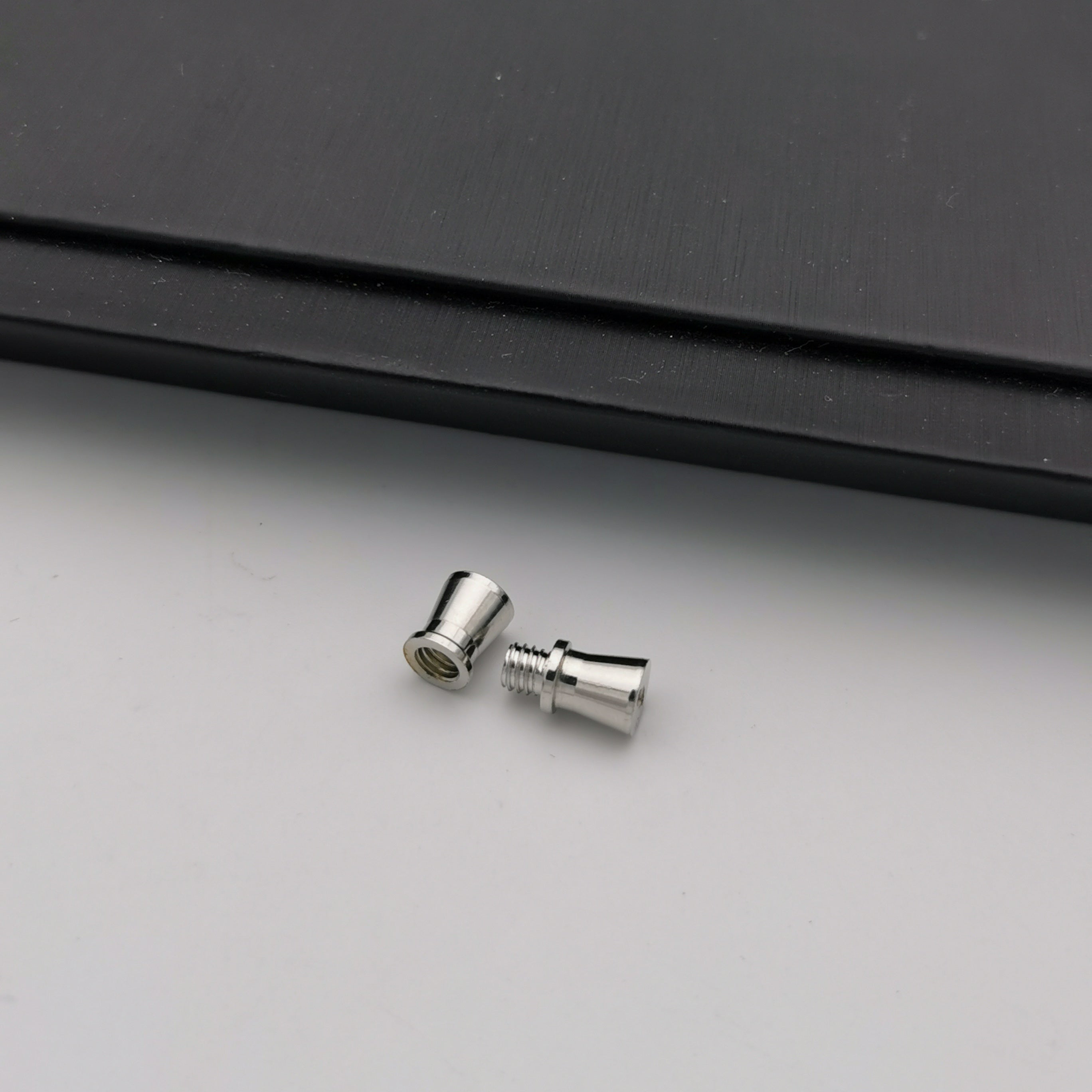 S925 sterling silver screw clasp