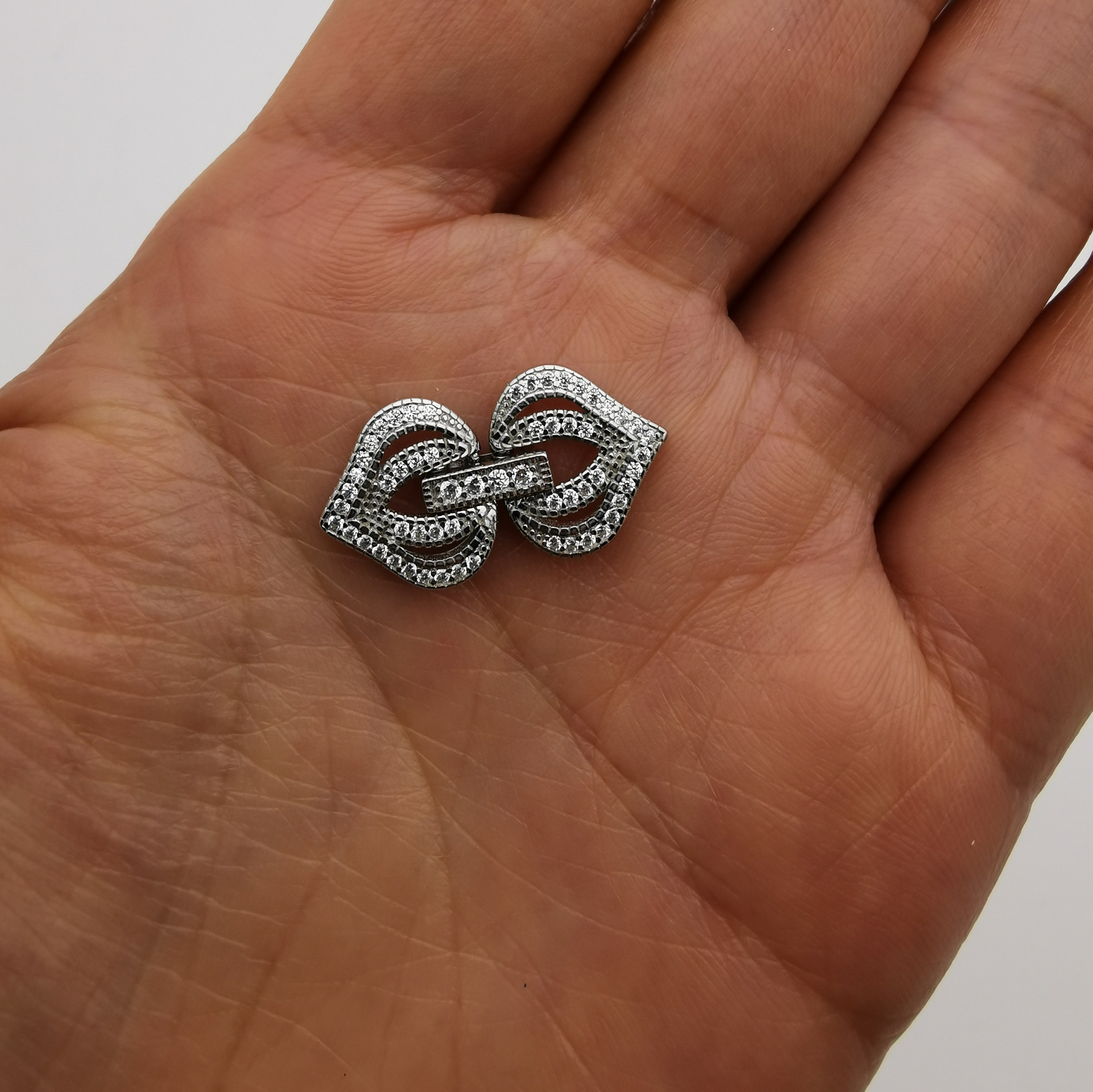 S925 sterling silver white rhodium plated vintage clasp