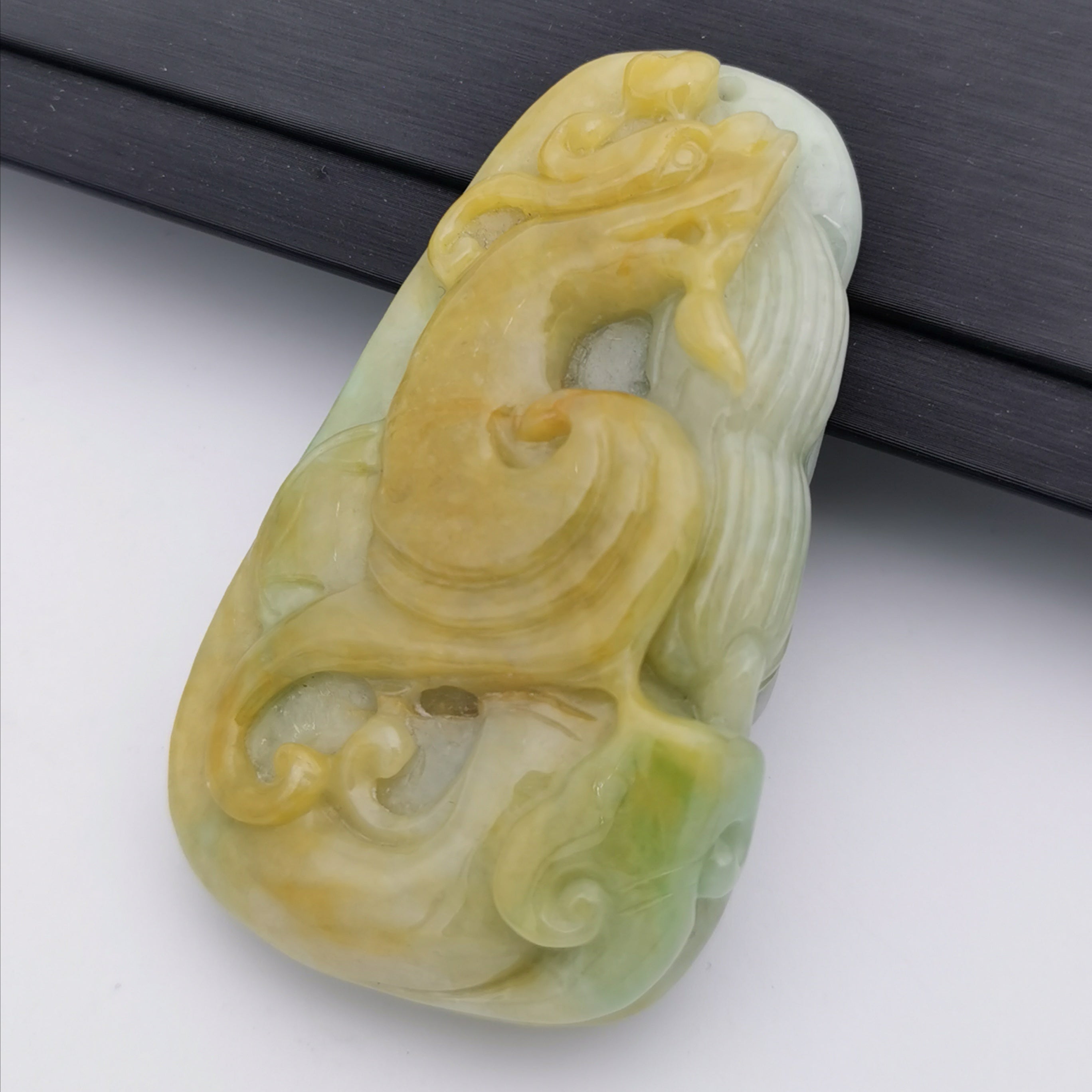 Burma nature jade pendant