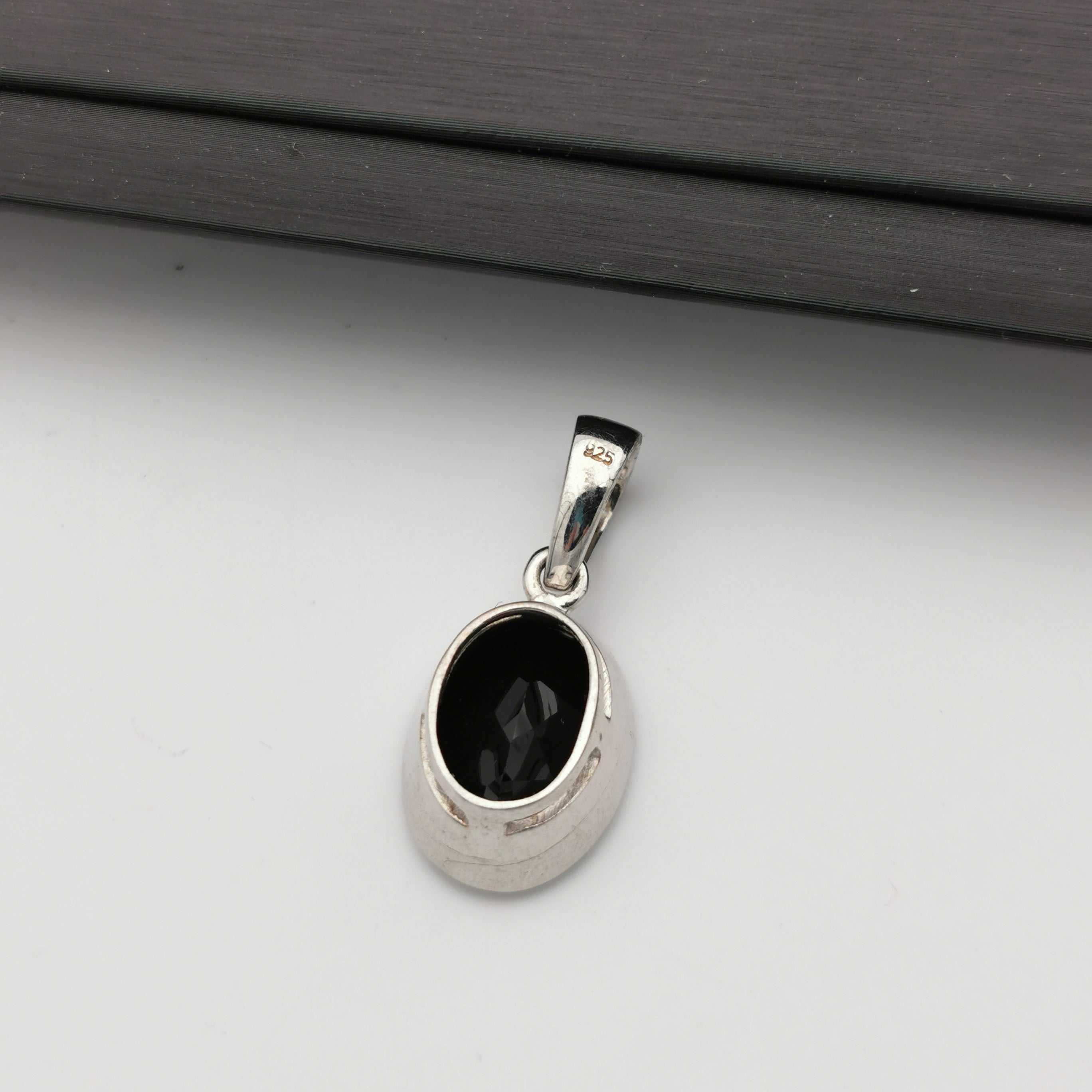 S925 Onxy pendant