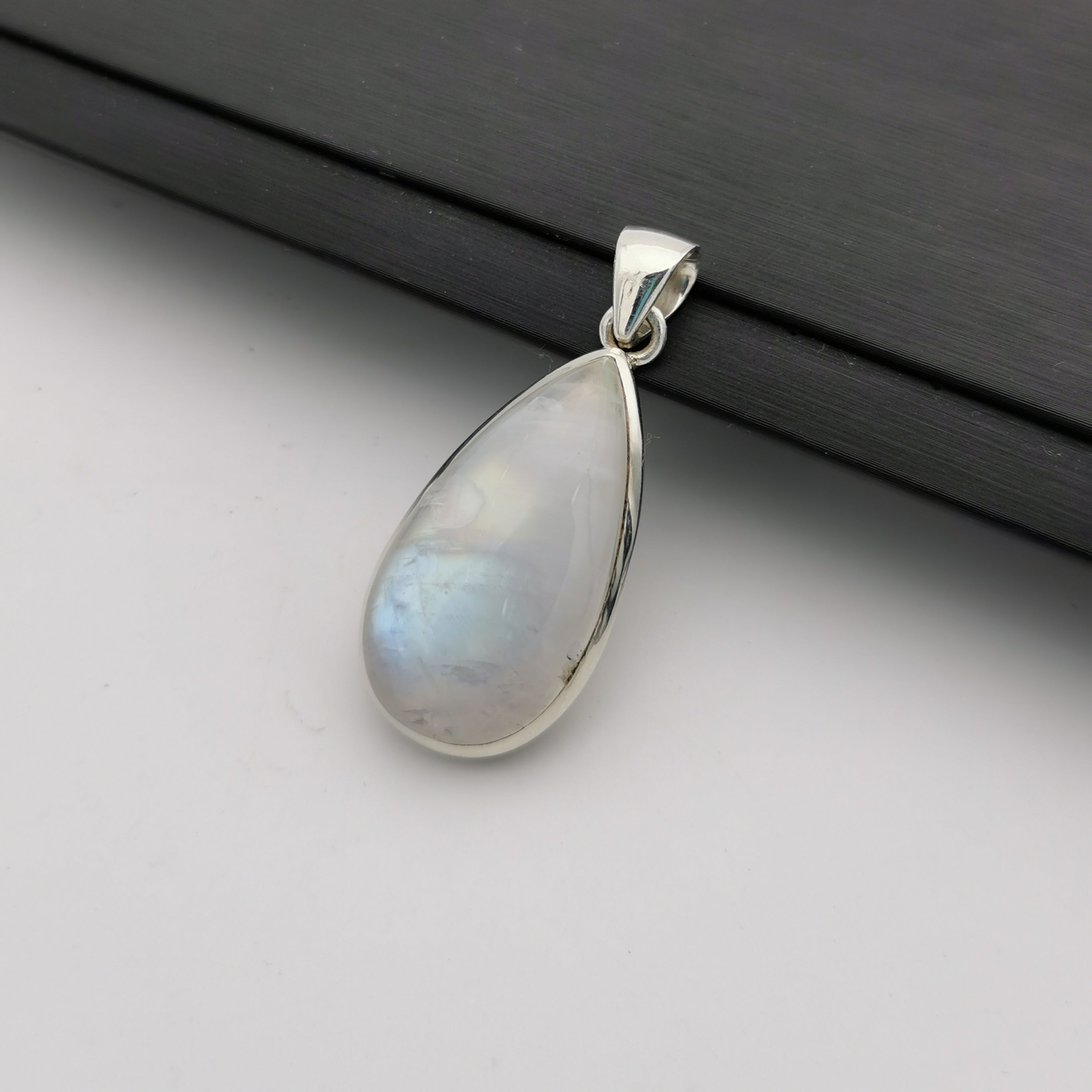 S925 moonstone pendant