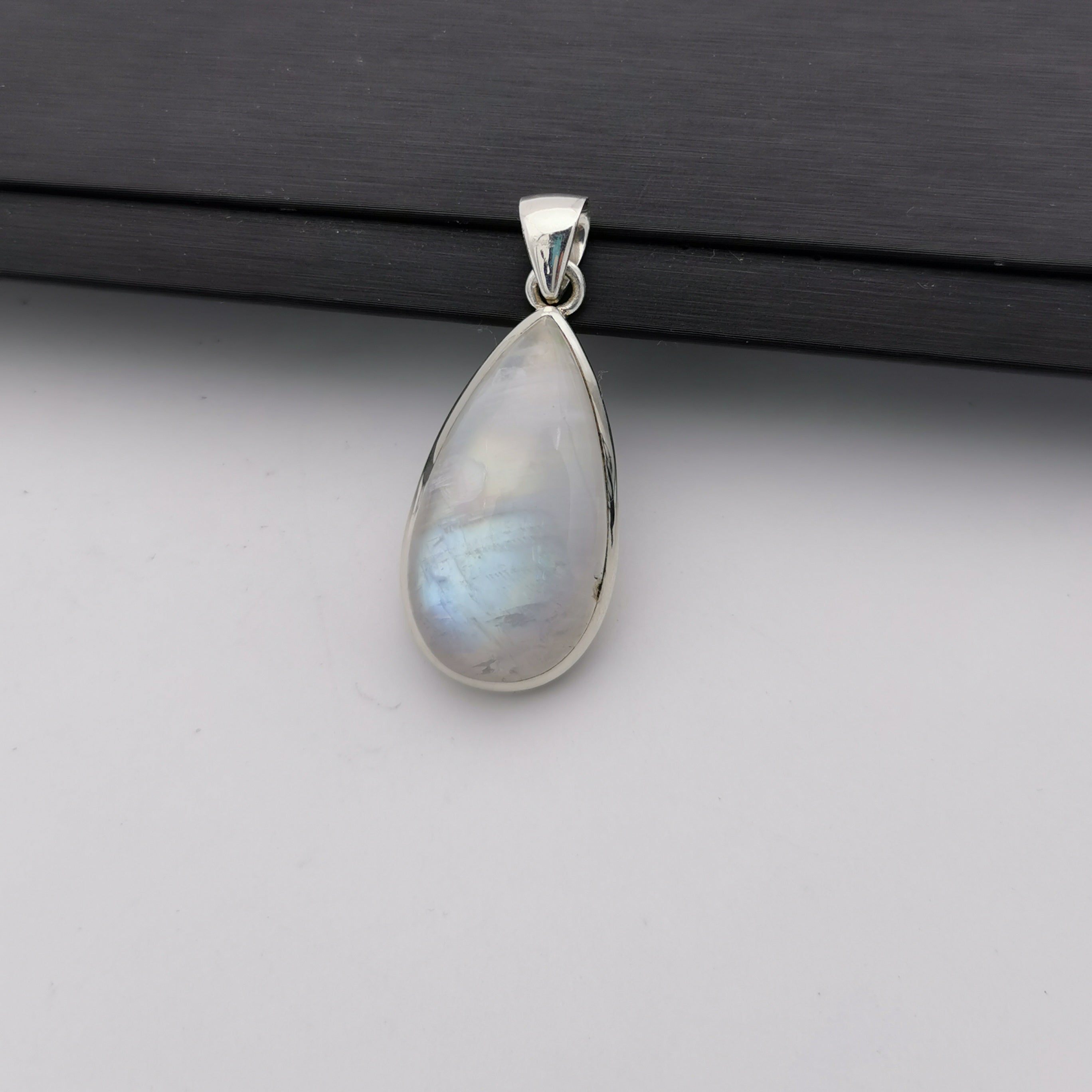 S925 moonstone pendant