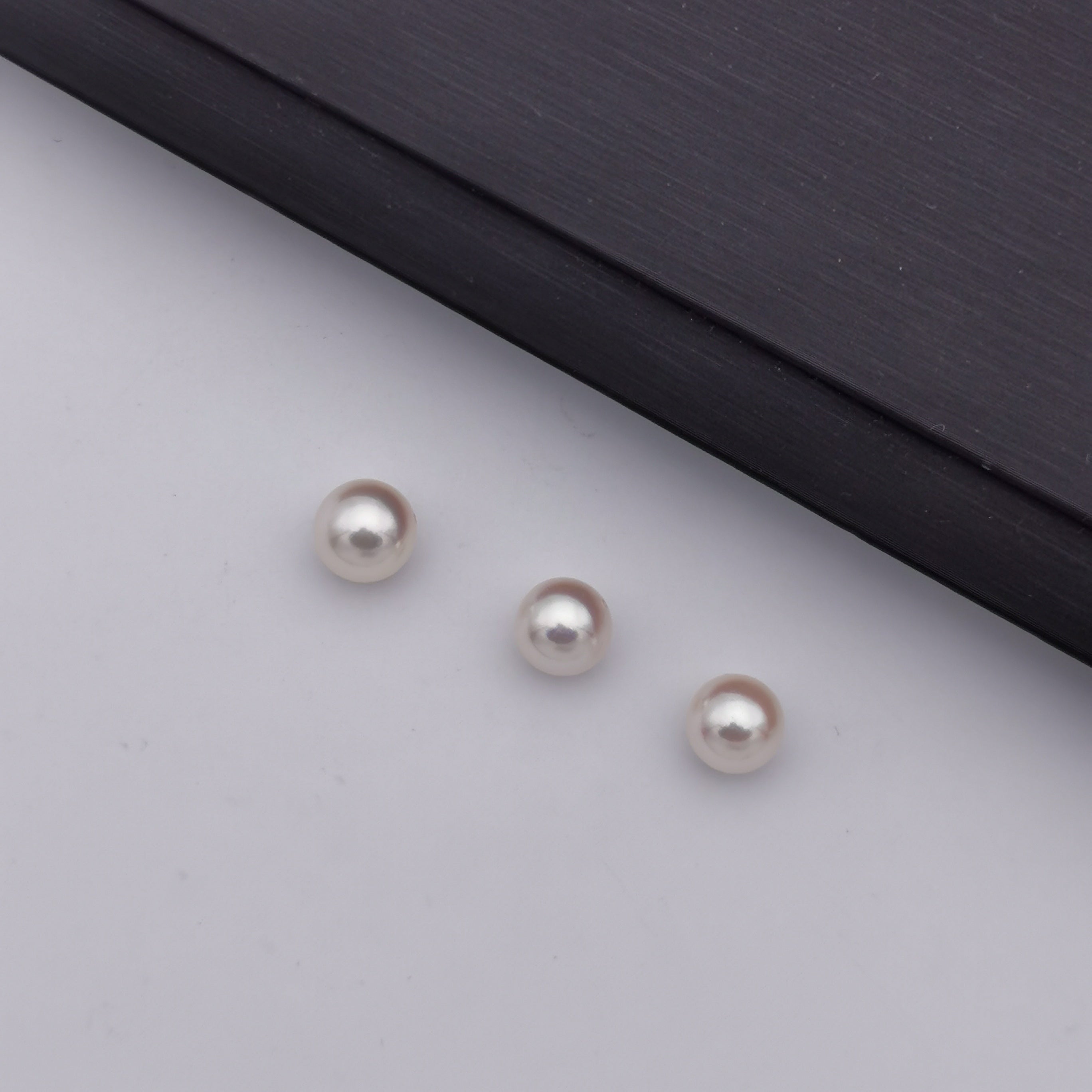 8.9mm -9.51mm genuine excellent collectable round Akoya loose pearl half drilled