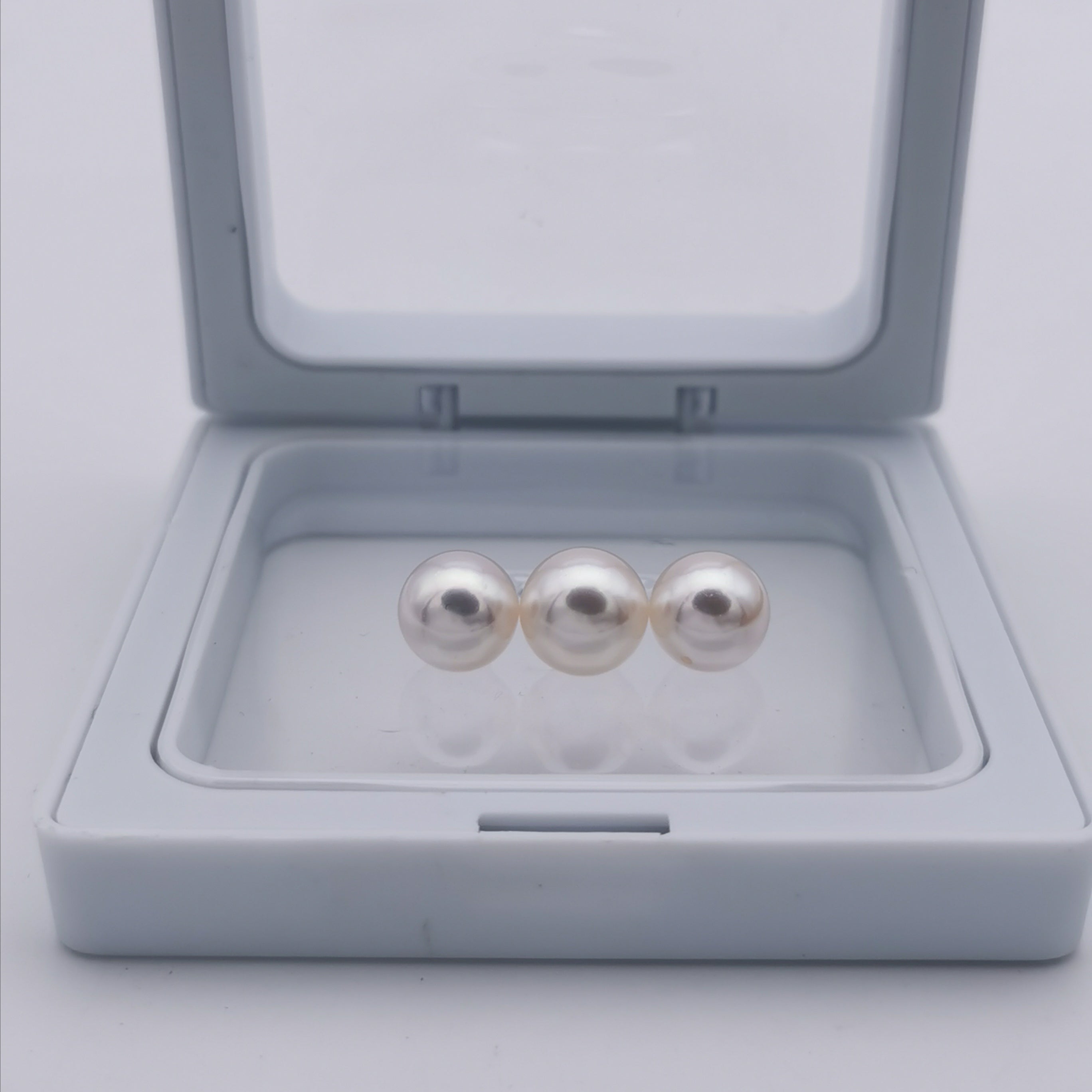 8.9mm -9.51mm genuine excellent collectable round Akoya loose pearl half drilled