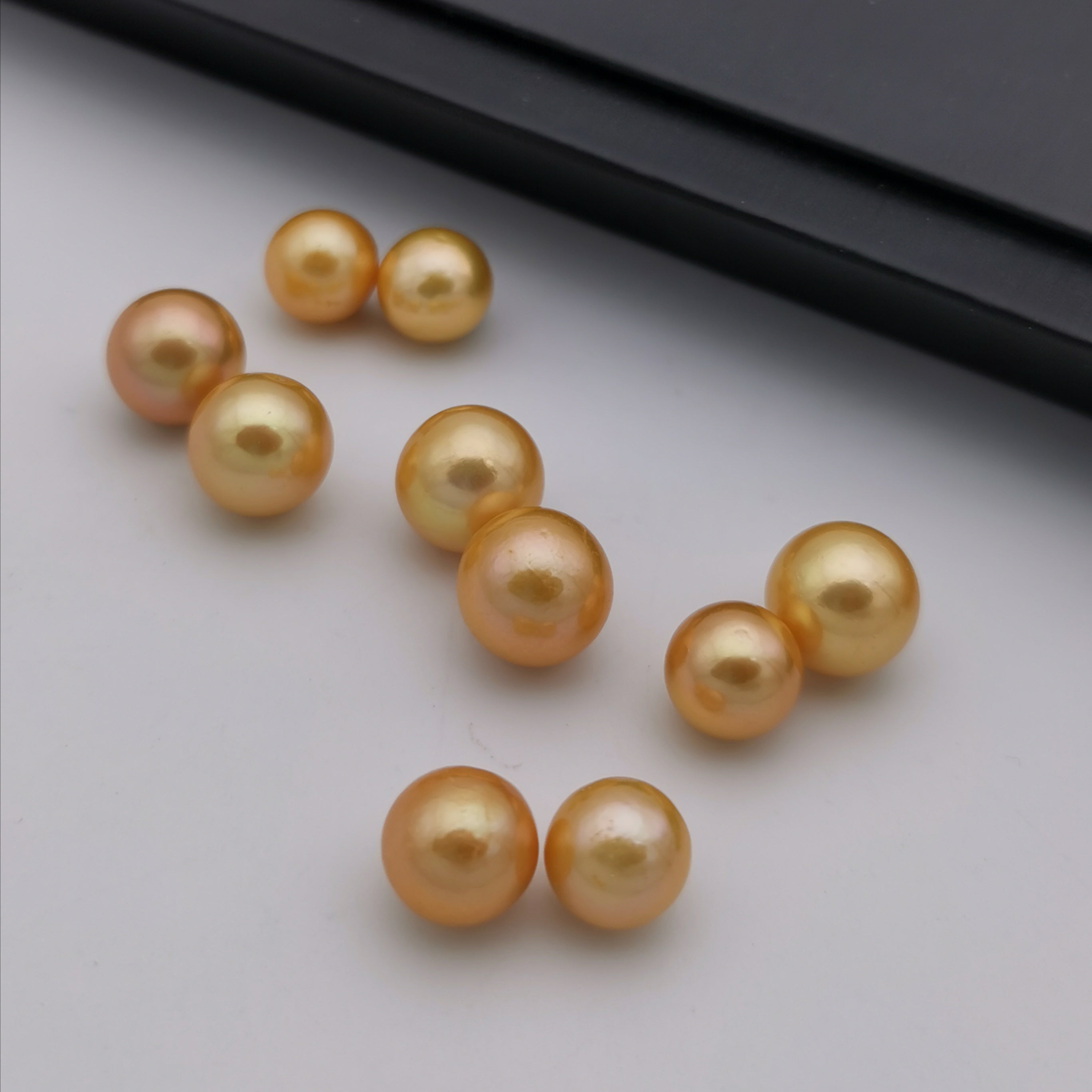8.5 mm-11 mm genuine freshwater gold colour coated loose pearl beads