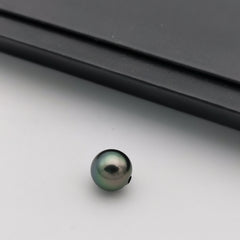 10.48 mm genuine round shape peacock Tahitian loose pearl full hole