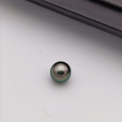 8.05 mm genuine round shape peacock Tahitian loose pearl