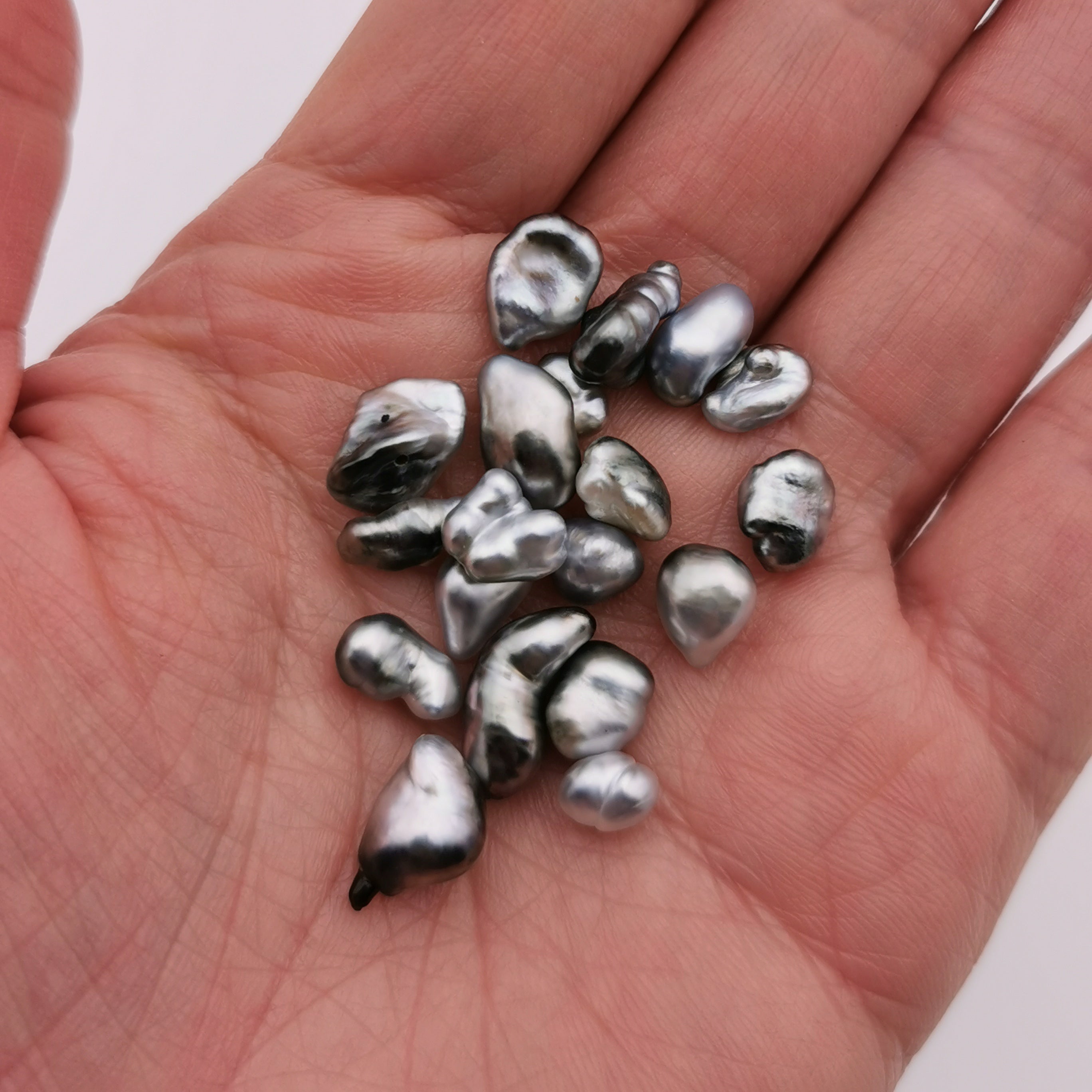 5-8 mm genuine Keshi Cook island pearl set
