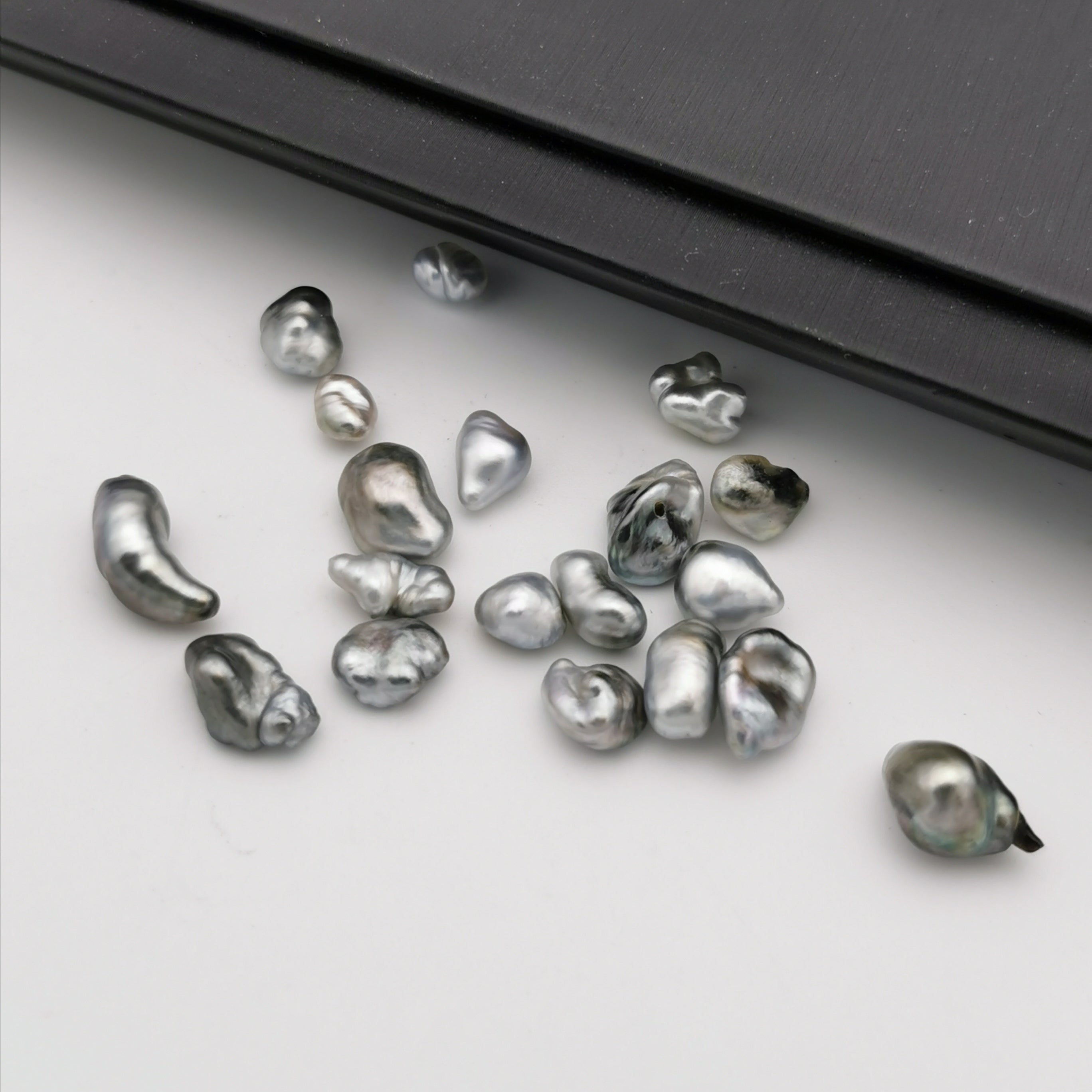 5-8 mm genuine Keshi Cook island pearl set