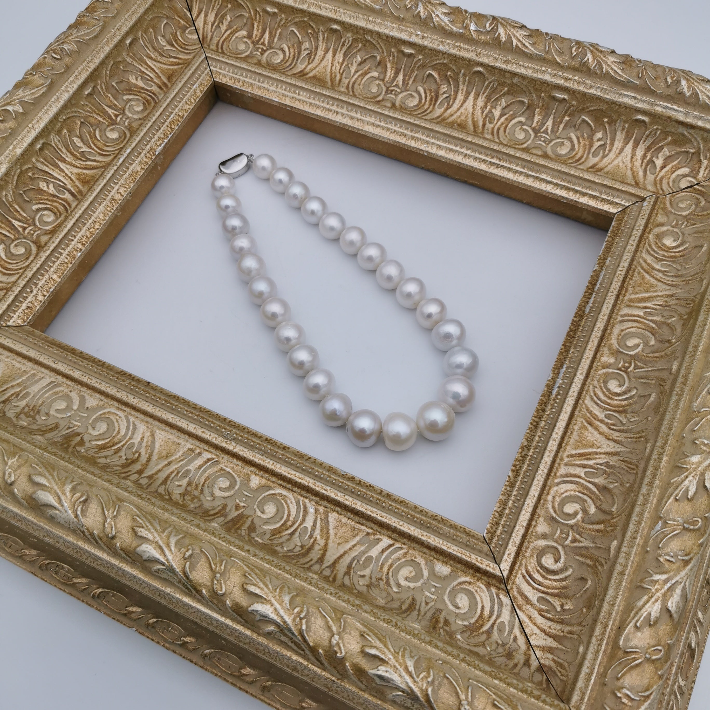 Must have of the freshwater pearl wedding/anniversary necklace