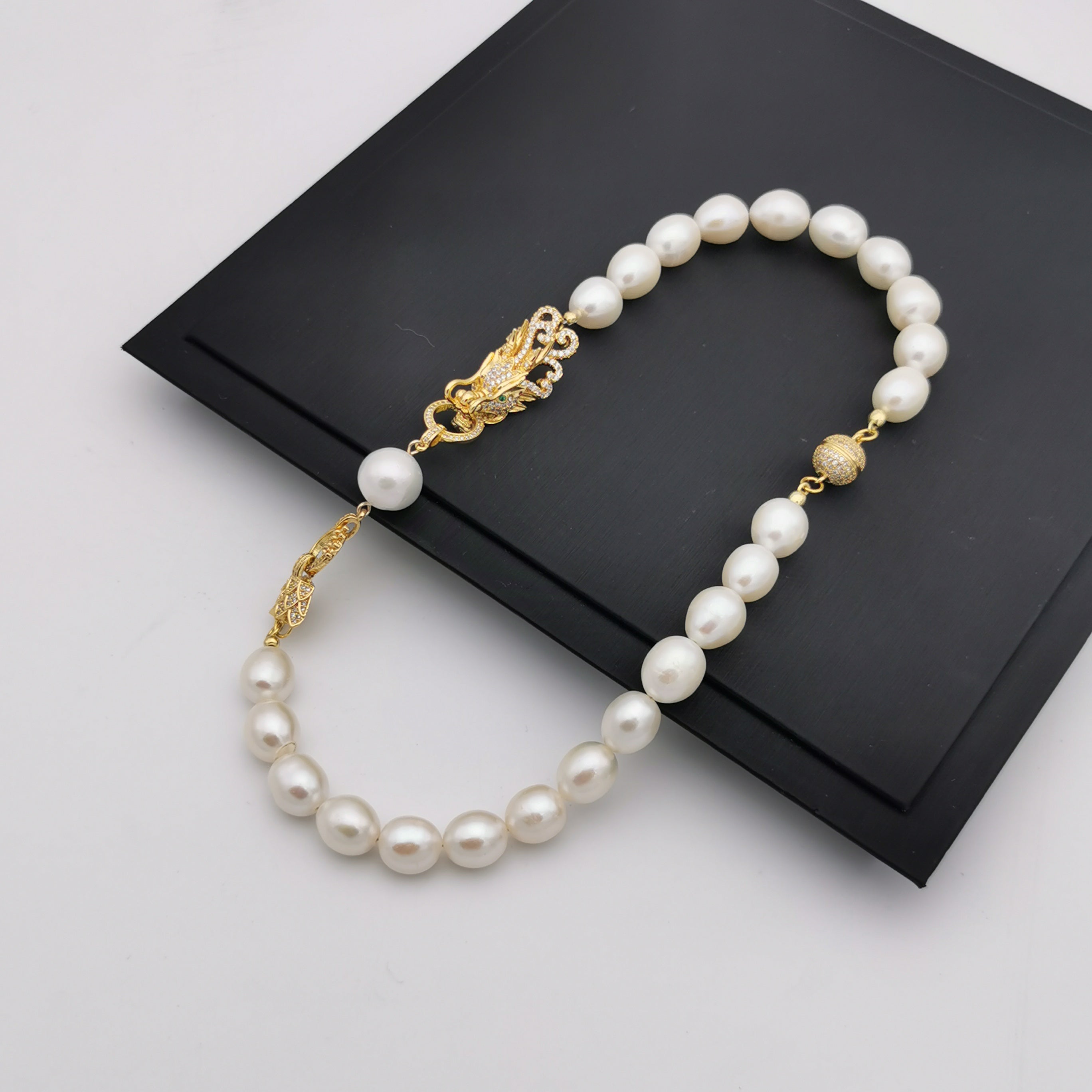 Exclusive dragon freshwater pearl wedding/anniversary necklace