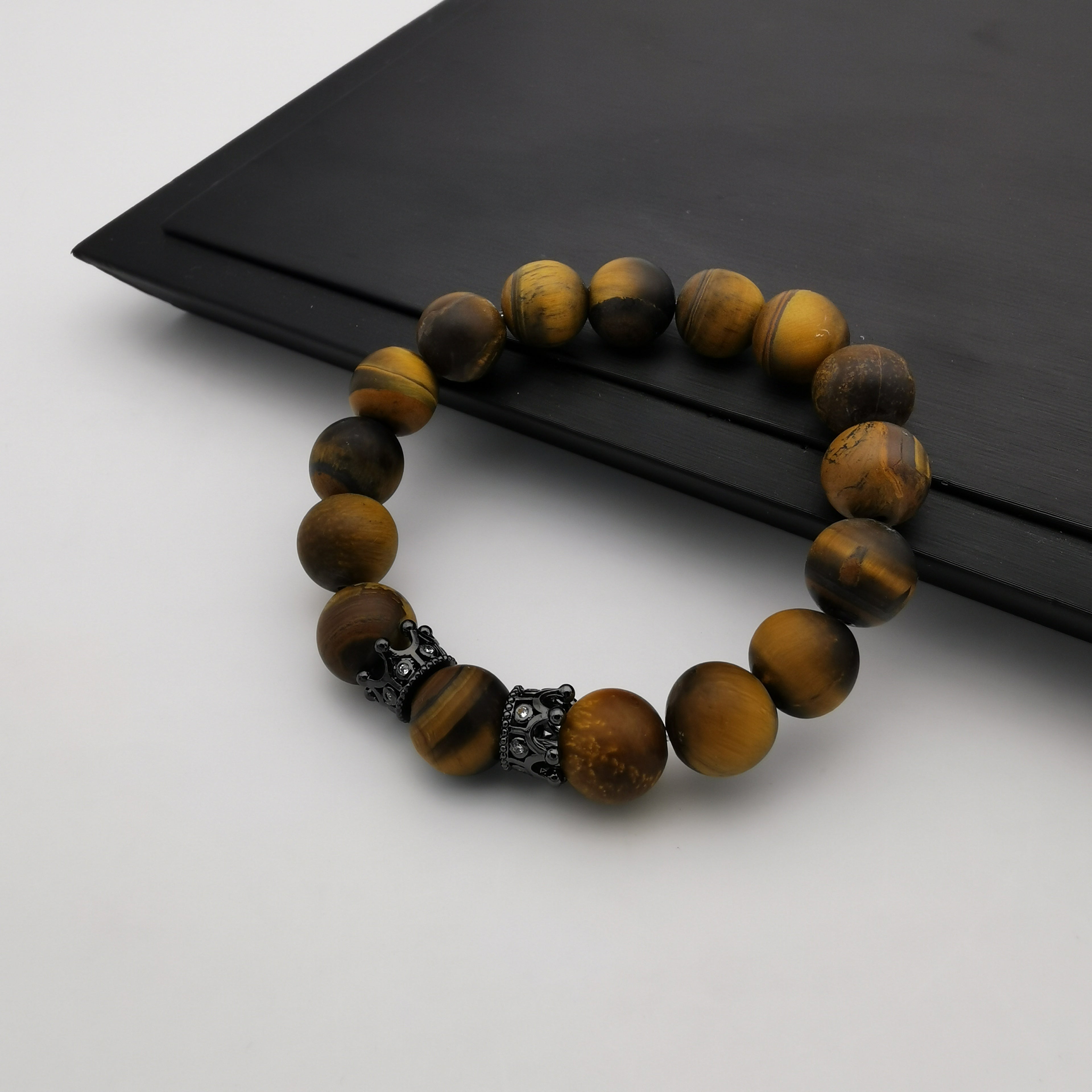 Unisex natural matt polished tiger eye bracelet