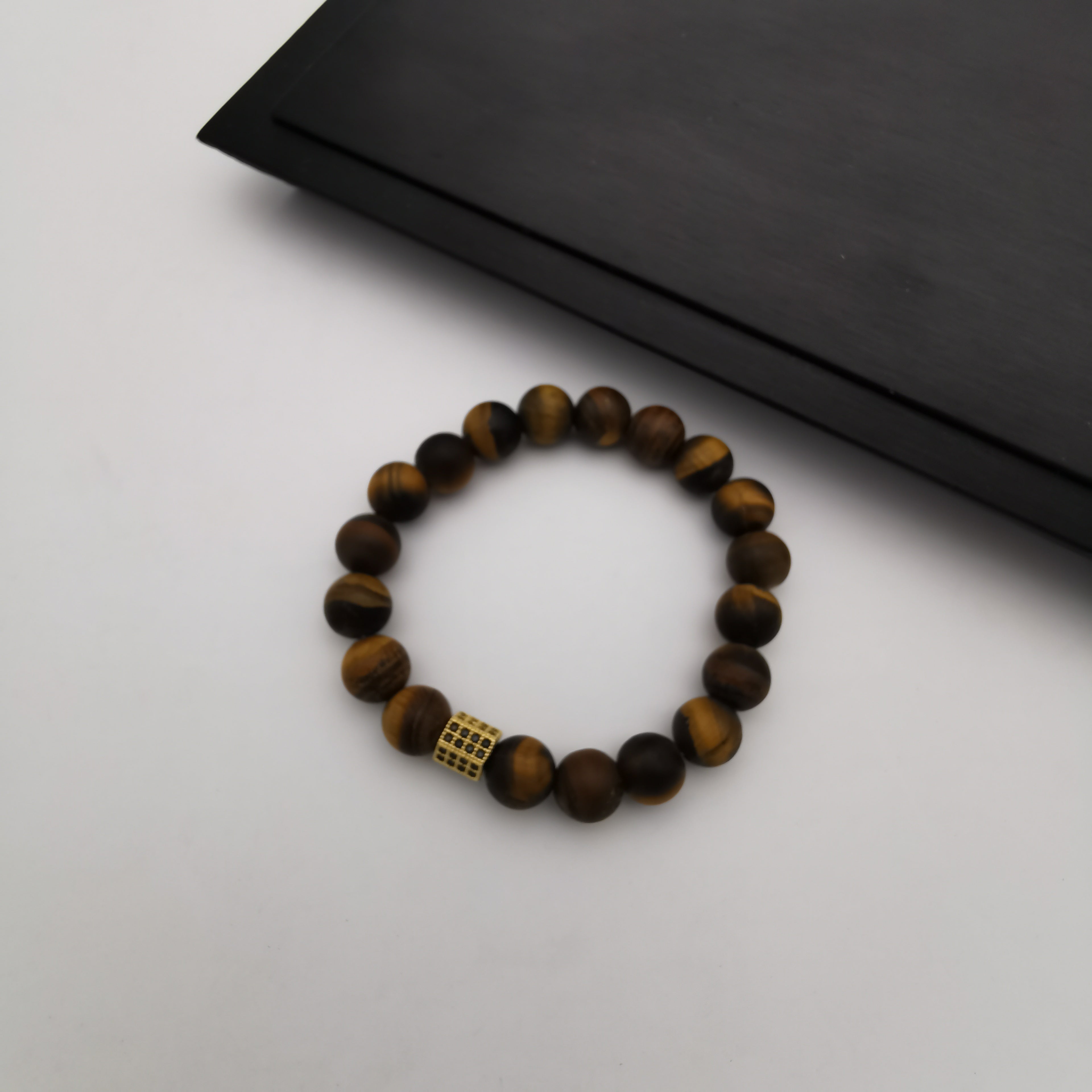 Unisex natural matt polished tiger eye bracelet