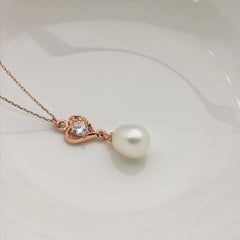 sterling silver rose gold plated freshwater pearl necklace