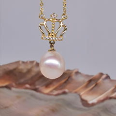 Crown Sterling silver with  10mm freshwater pearl necklace