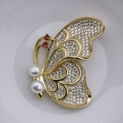 Butterfly freshwater pearl brooch