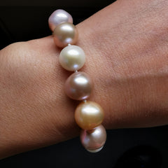 18ct gold with 10.5-11.5mm freshwater multi colour pearl bracelet