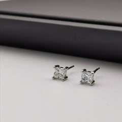 Sterling silver 14ct gold plated stud