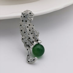 Leopard with nature chalcedony grmstone brooch/pendant
