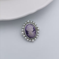 Vintage freshwater pearl cameo brooch/pendant