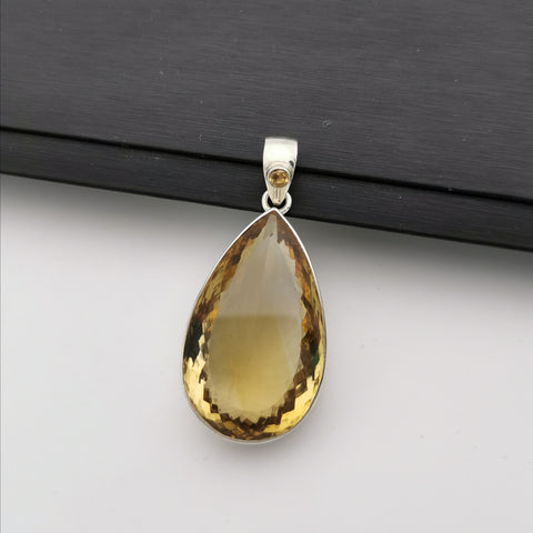 Sterling silver with natural citrine pendant