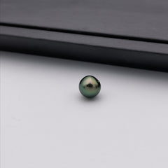 9.82 mm genuine oval shape genuine Tahitian peacock colour loose pearl