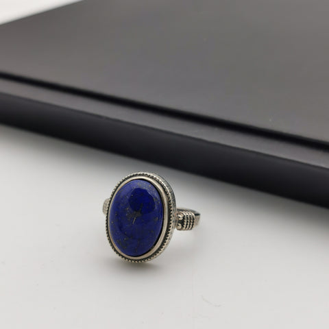 Sterling silver Lapis Lazuli ring