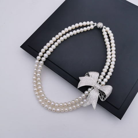 Unique elegant freshwater pearl wedding/anniversary necklace