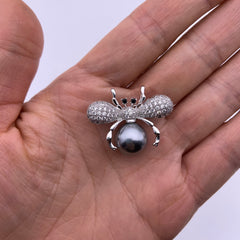 Seashell pearl insect brooch/pendant