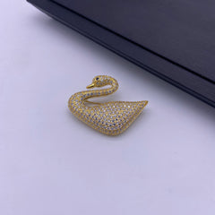 Elegant swan brooch